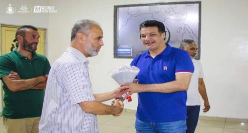 جلال: 3 أسباب جعلتني أفضل أهلي طرابلس.. و4 لاعبين من الأهلي يرحبون بالانضمام